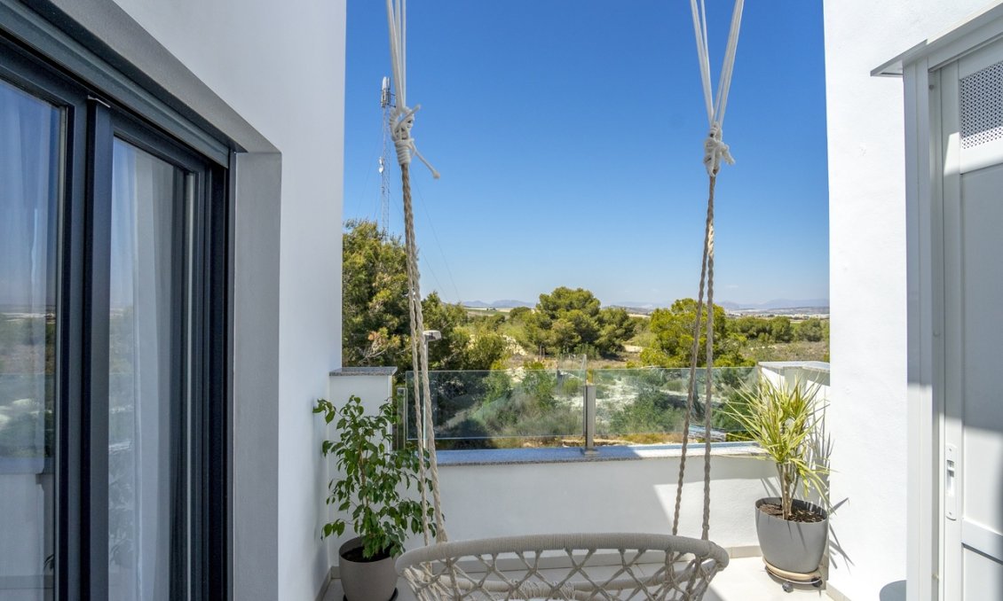 Revânzare - Casă înșiruită -
Villamartin - Costa Blanca