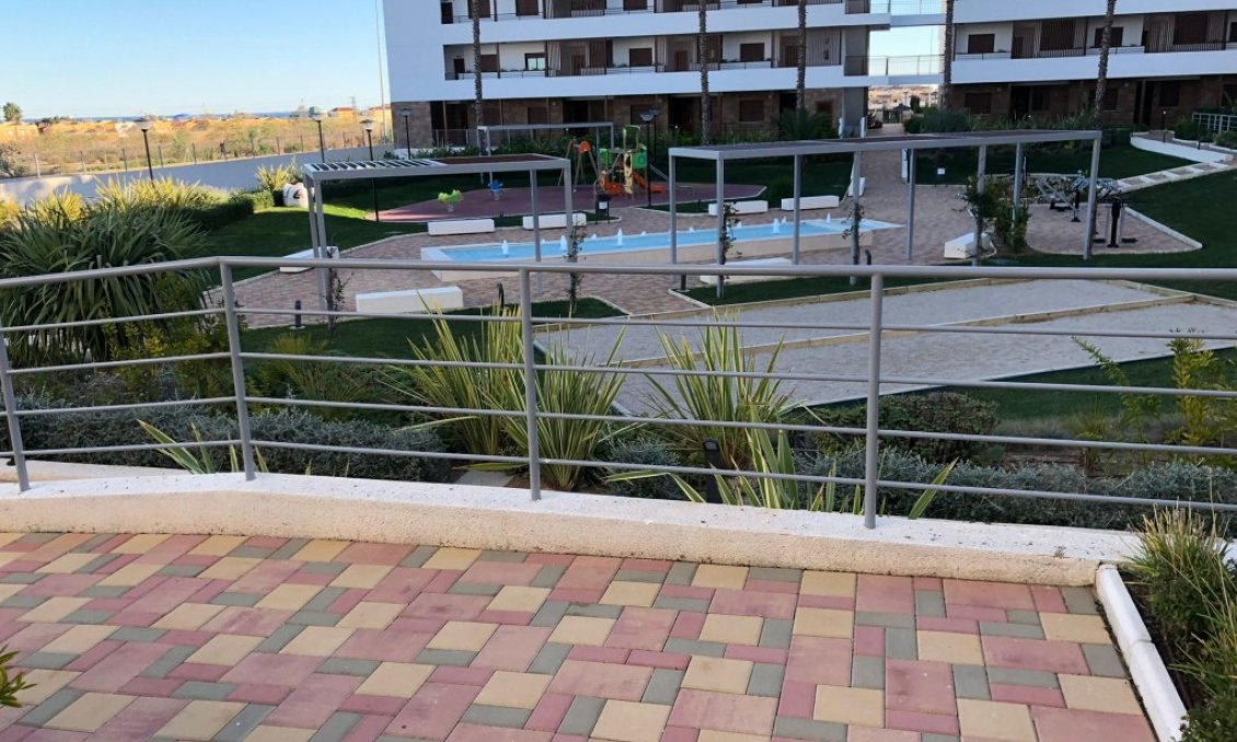 Wiederverkauf - Wohnung -
Cabo Roig - Costa Blanca