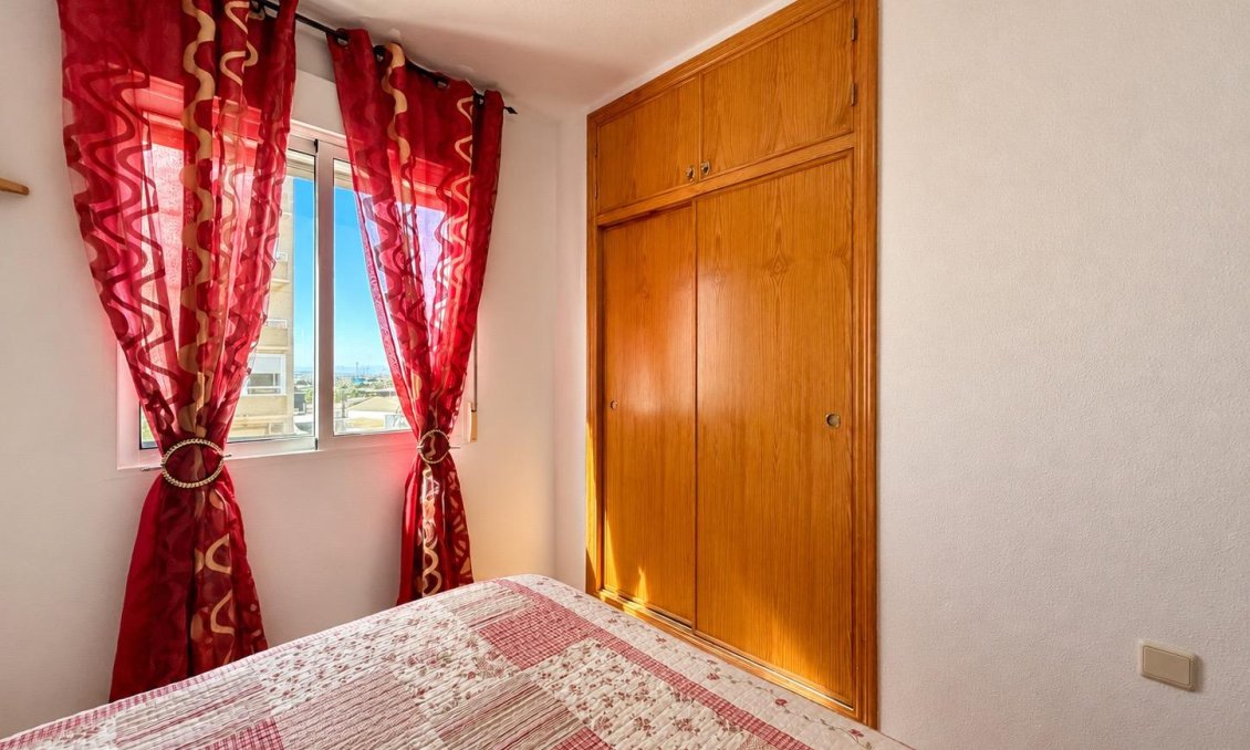 Wiederverkauf - Wohnung -
Torrevieja - Nueva Torrevieja