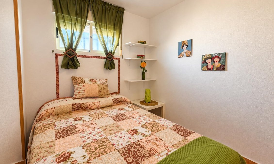 Wiederverkauf - Wohnung -
Torrevieja - Nueva Torrevieja