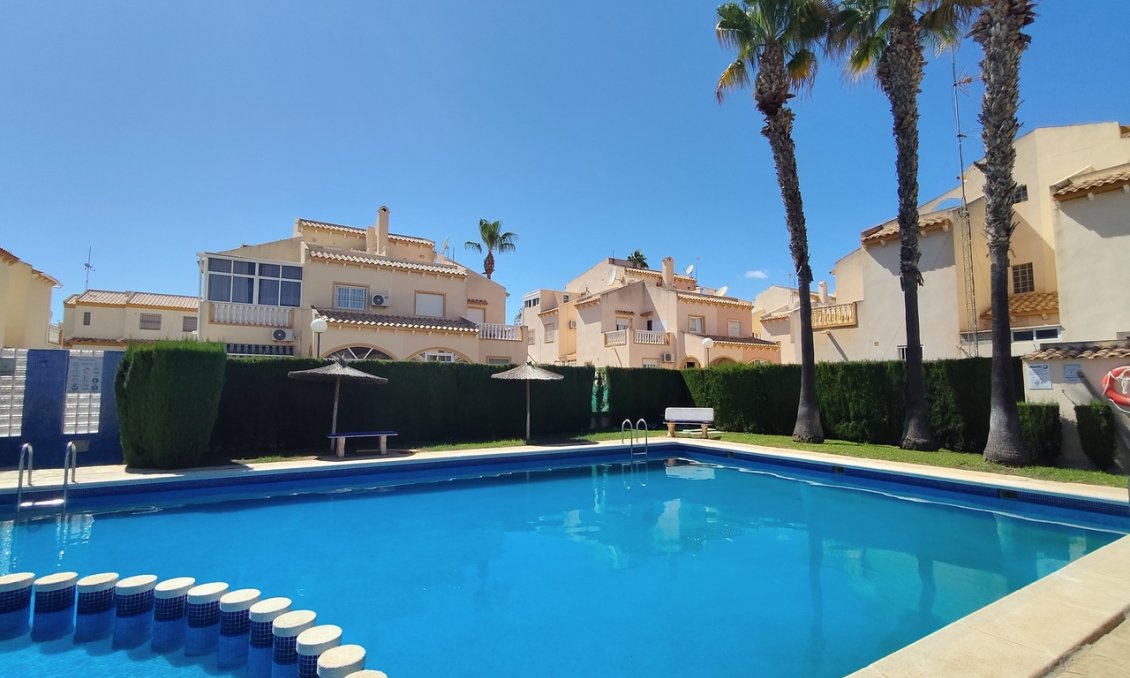 Segunda mano - Adosado -
Playa Flamenca - Costa Blanca