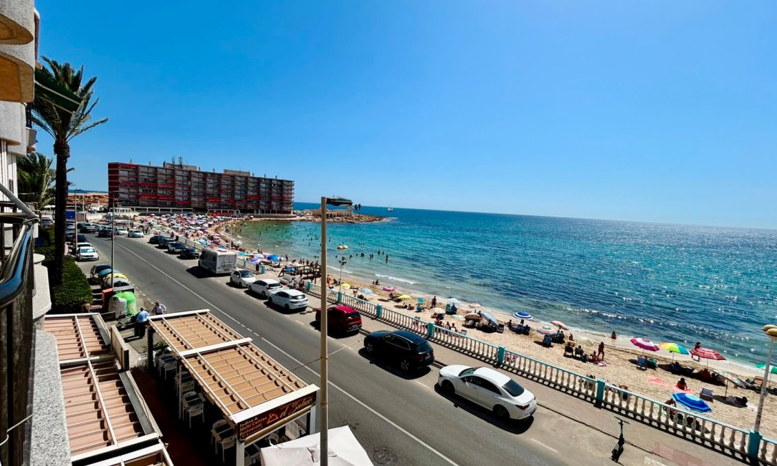 Resale - Apartment -
Torrevieja - Costa Blanca