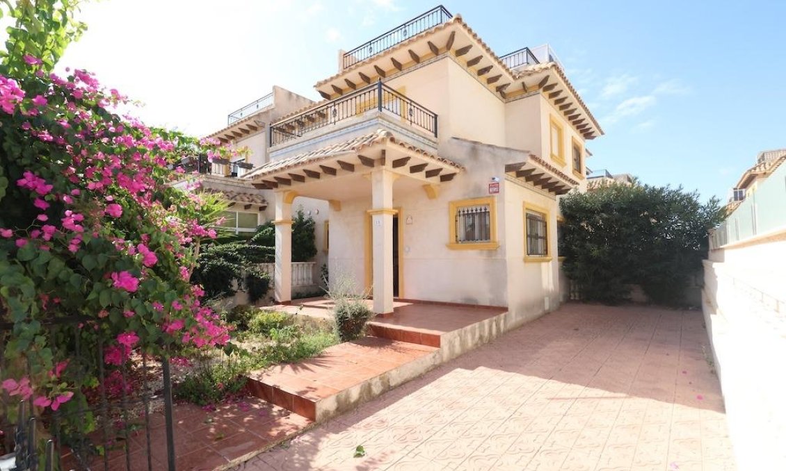 Segunda mano - Adosado -
Orihuela Costa - Costa Blanca
