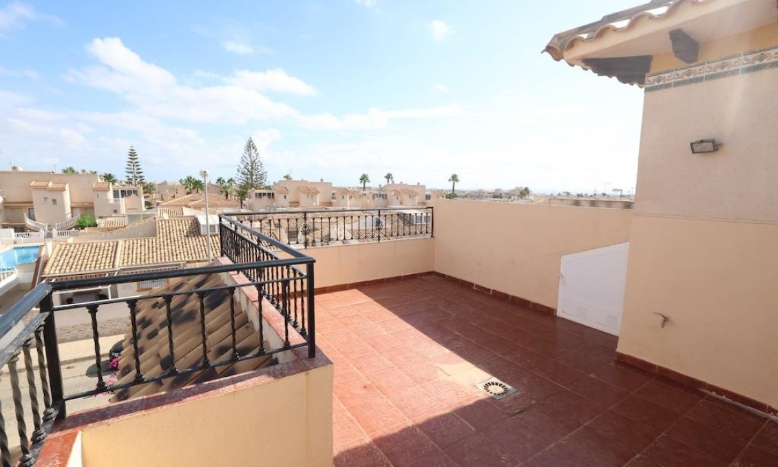 Segunda mano - Adosado -
Orihuela Costa - Costa Blanca