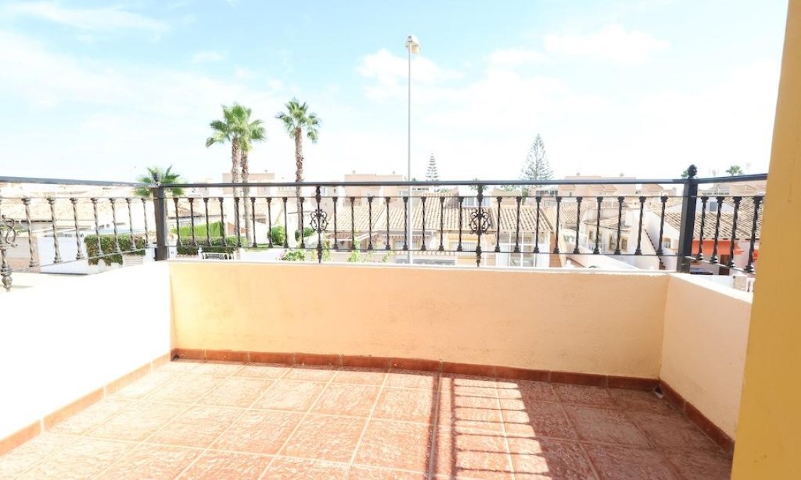 Segunda mano - Adosado -
Orihuela Costa - Costa Blanca