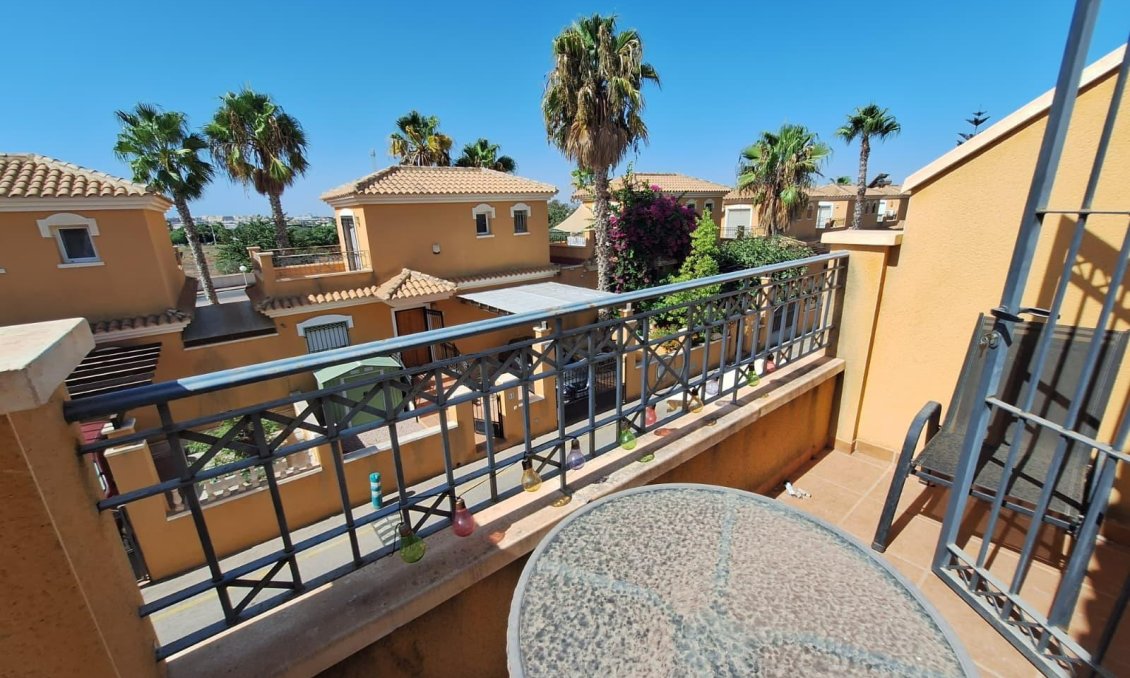 Segunda mano - Duplex -
Torrevieja - Aguas Nuevas