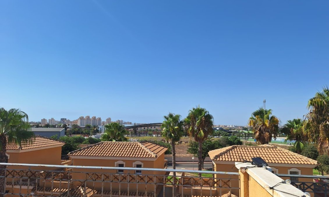 Segunda mano - Duplex -
Torrevieja - Aguas Nuevas