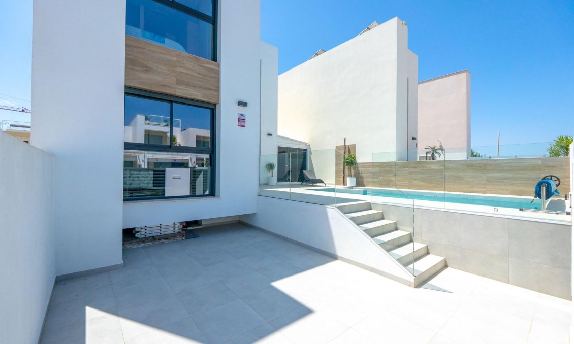 Segunda mano - Villa -
Rojales - Benimar