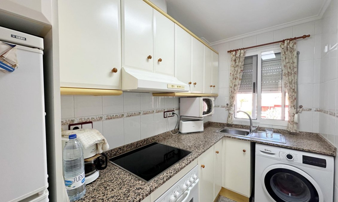Segunda mano - Apartamento -
Torrevieja - Playa del Cura