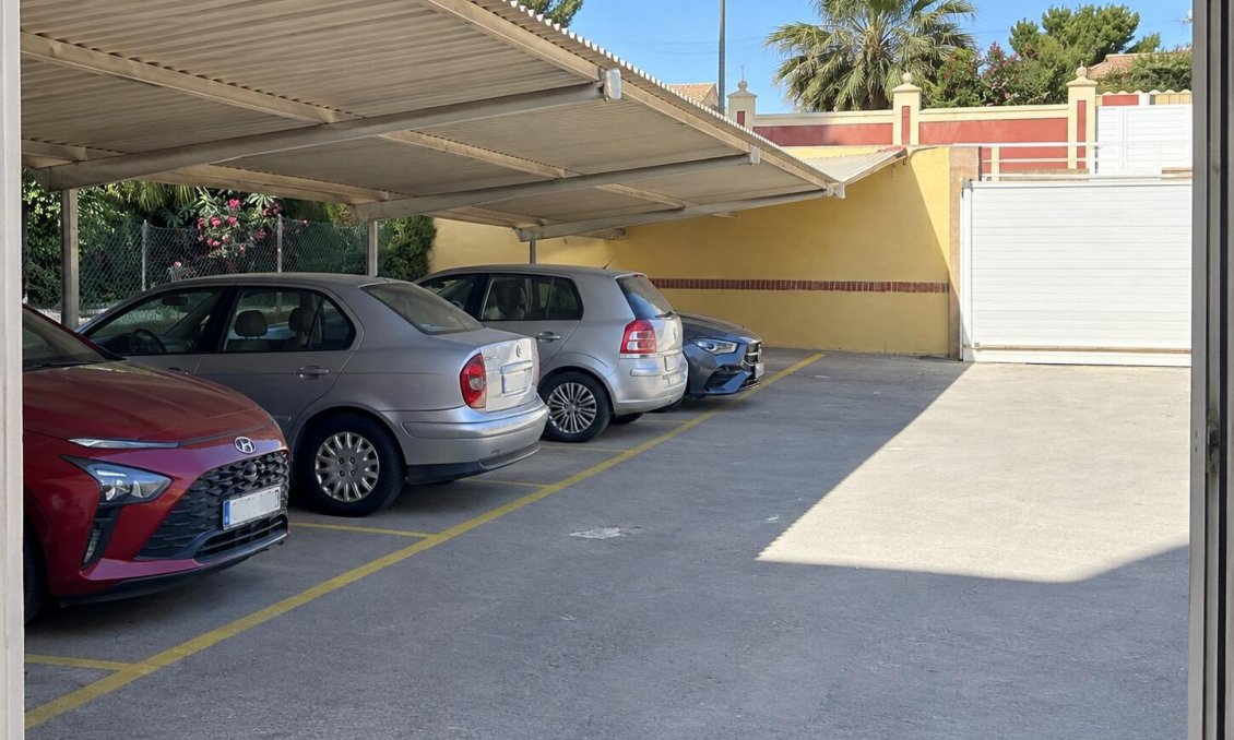 Segunda mano - Apartamento -
Torrevieja - Playa del Cura