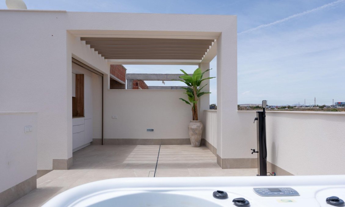 Obra nueva - Villa -
Los Alcazares - Serena Golf