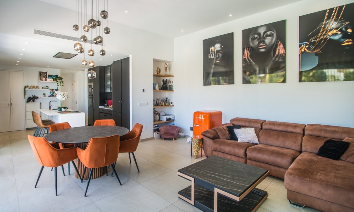 Revente - Villa -
Rojales - Inland