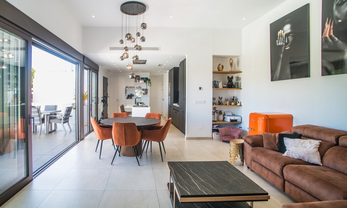 Revente - Villa -
Rojales - Inland