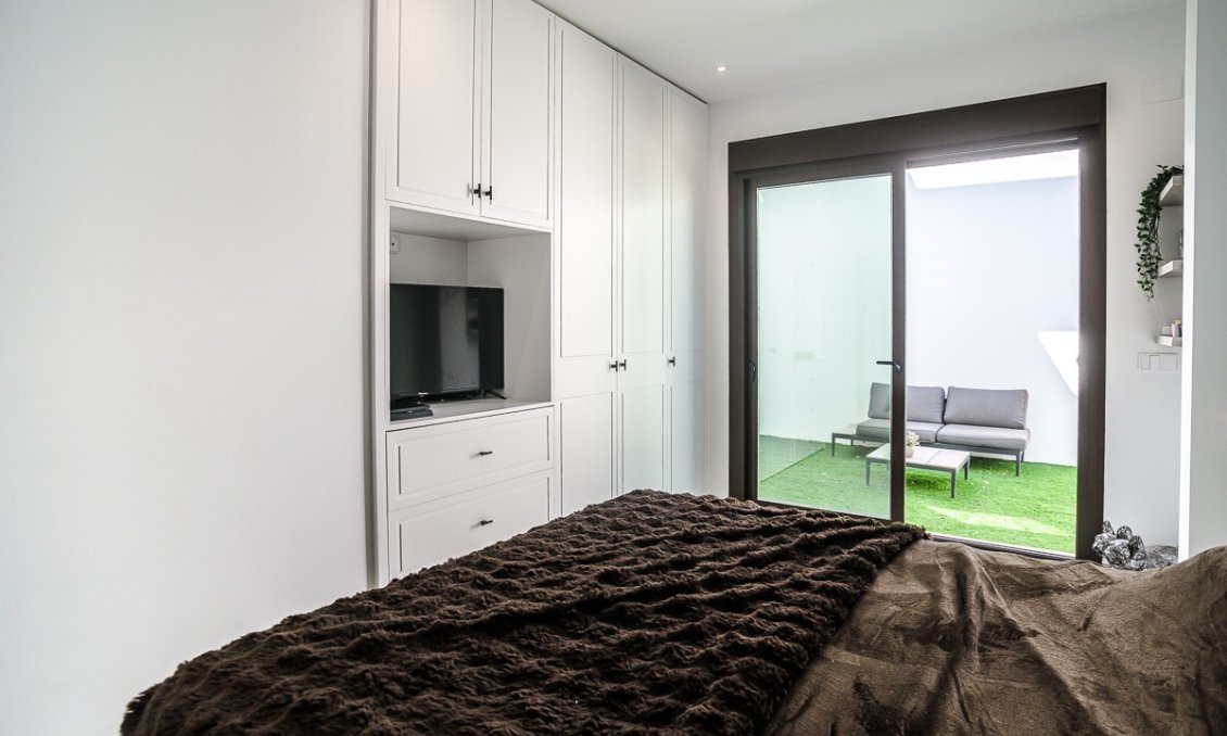 Revente - Villa -
Rojales - Inland