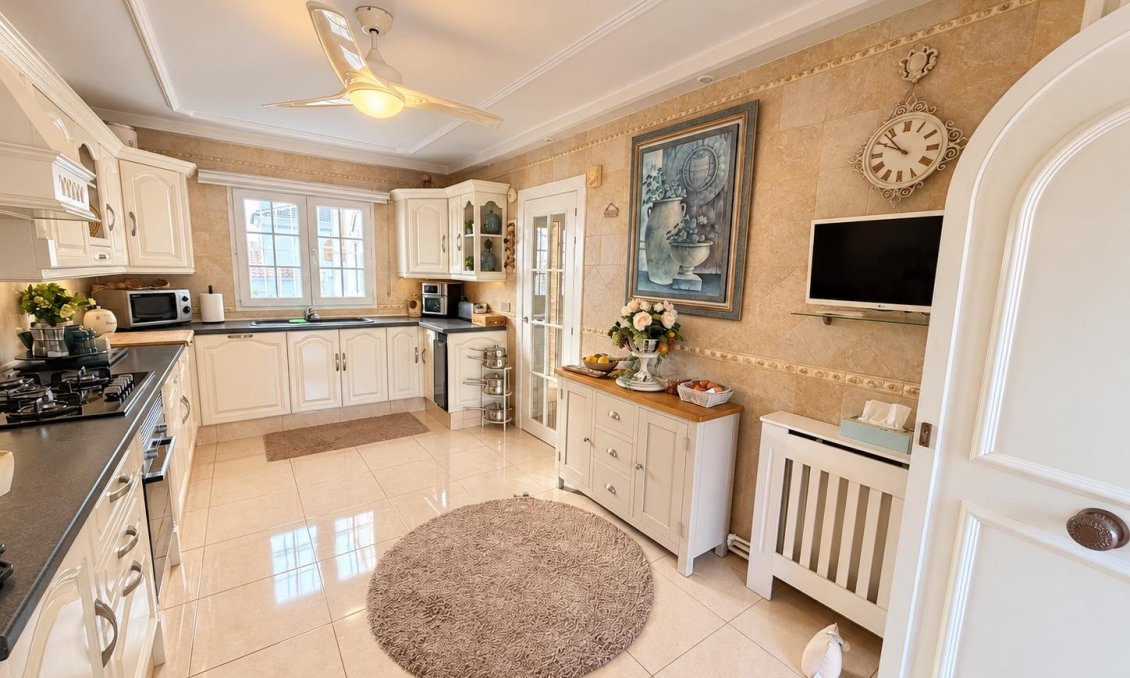 Wiederverkauf - Villa -
Orihuela Costa - Costa Blanca