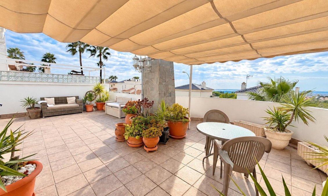 Wiederverkauf - Villa -
Orihuela Costa - Costa Blanca