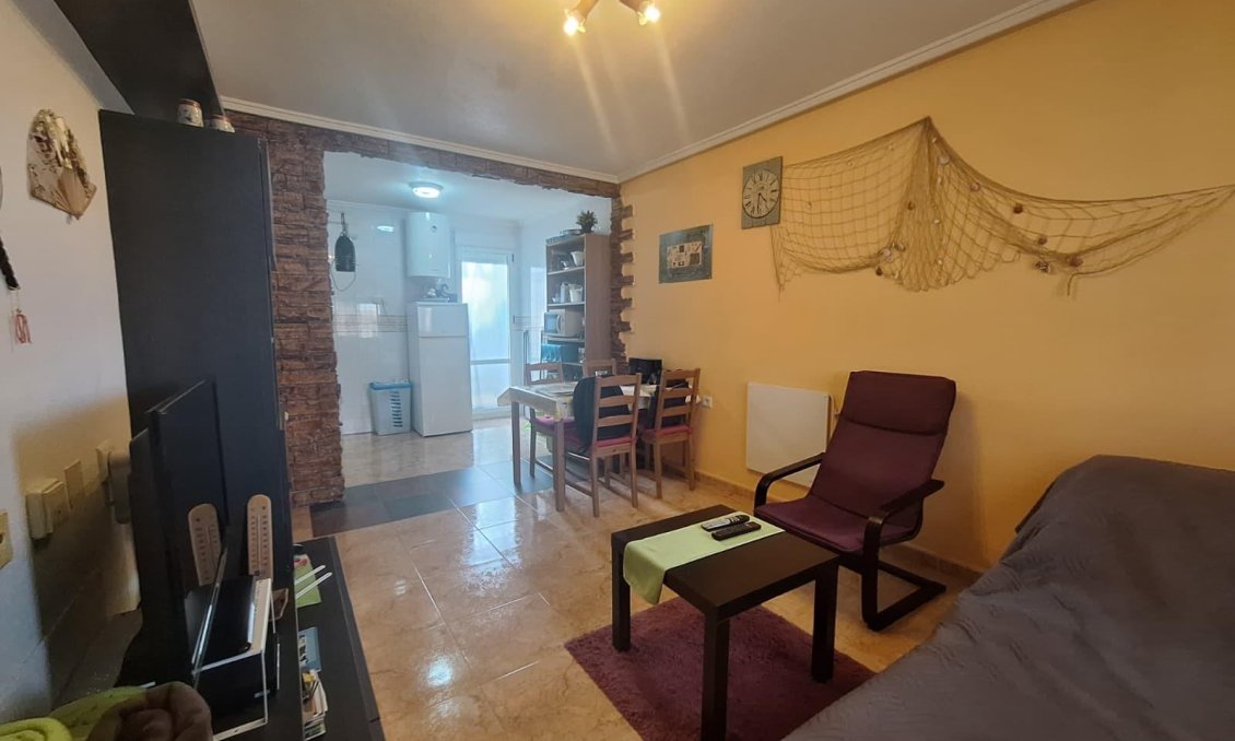 Wiederverkauf - Bungalow -
Torrevieja - El Limonar