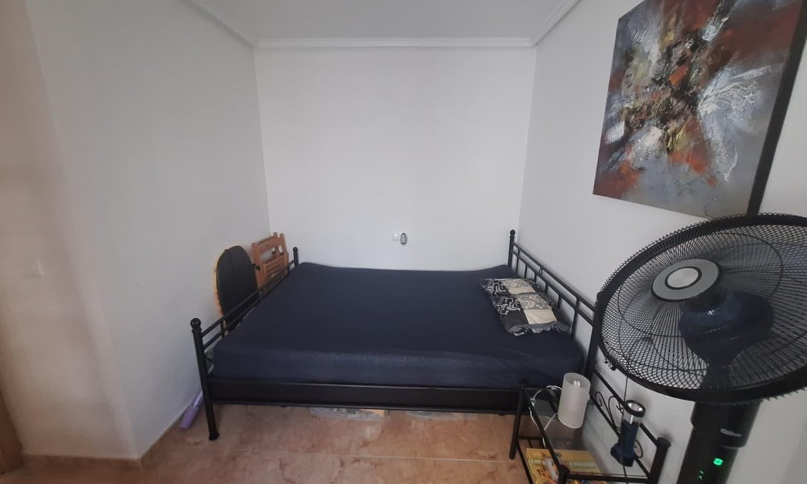 Wiederverkauf - Bungalow -
Torrevieja - El Limonar