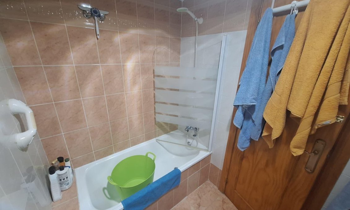 Wiederverkauf - Bungalow -
Torrevieja - El Limonar