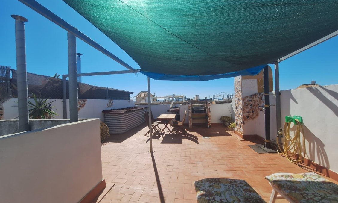 Wiederverkauf - Bungalow -
Torrevieja - El Limonar