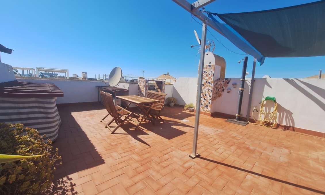Wiederverkauf - Bungalow -
Torrevieja - El Limonar