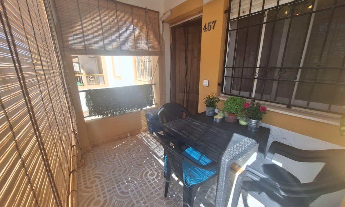 Wiederverkauf - Bungalow -
Torrevieja - El Limonar