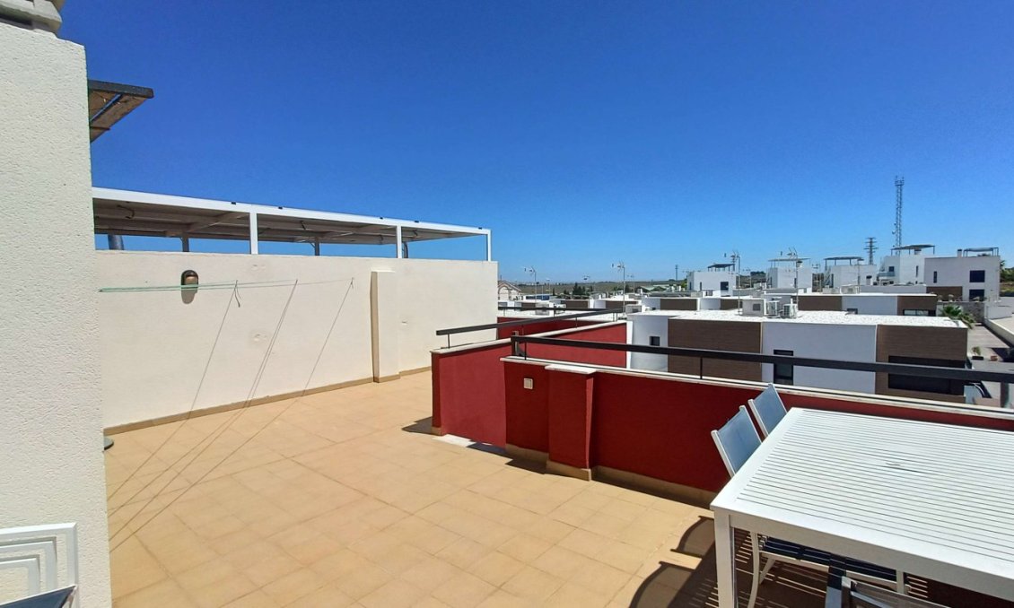 Segunda mano - Adosado -
Algorfa - Inland