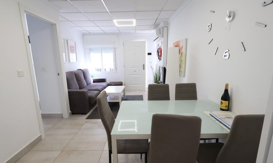 Segunda mano - Bungalow -
Torrevieja - Costa Blanca