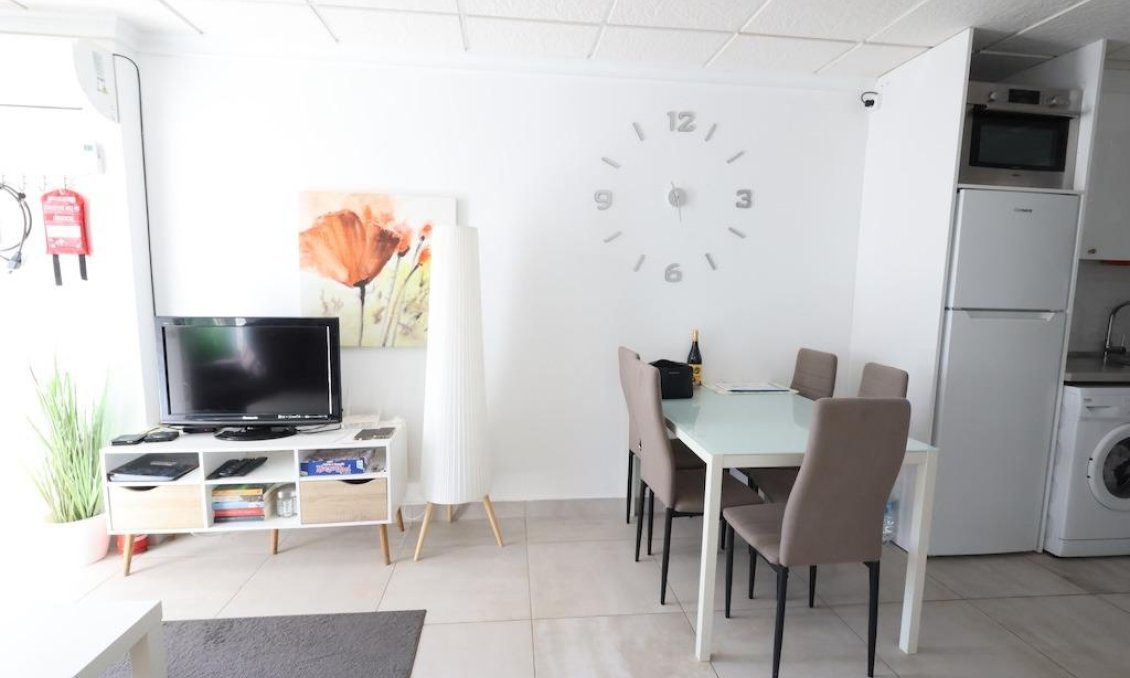 Segunda mano - Bungalow -
Torrevieja - Costa Blanca