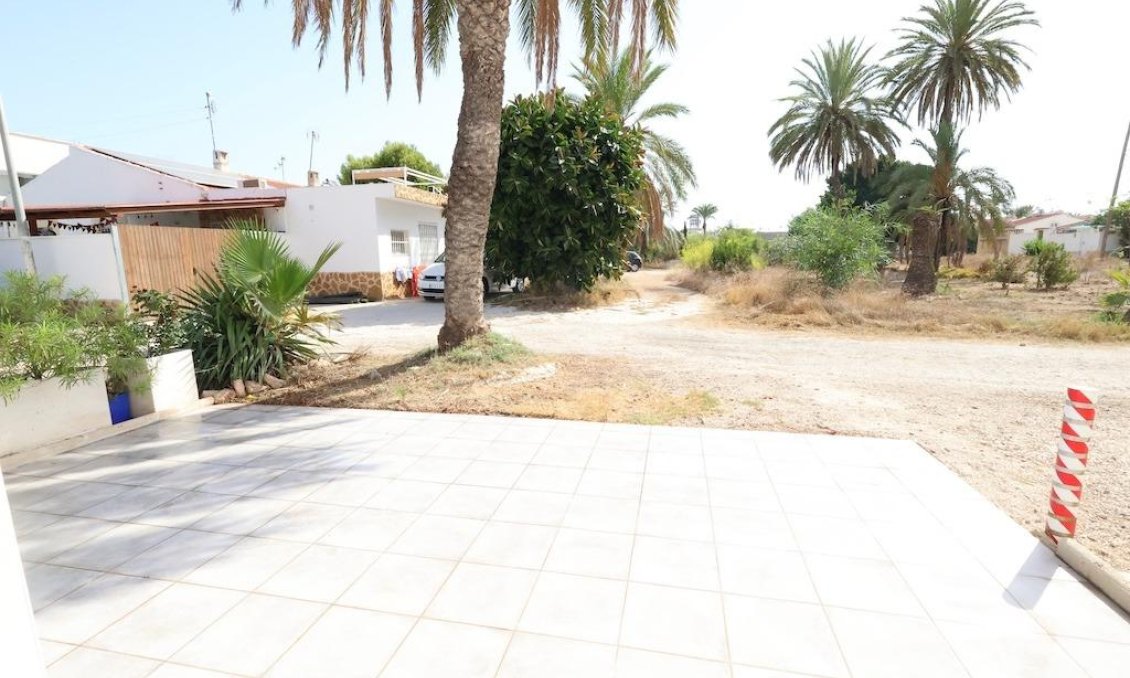 Segunda mano - Bungalow -
Torrevieja - Costa Blanca