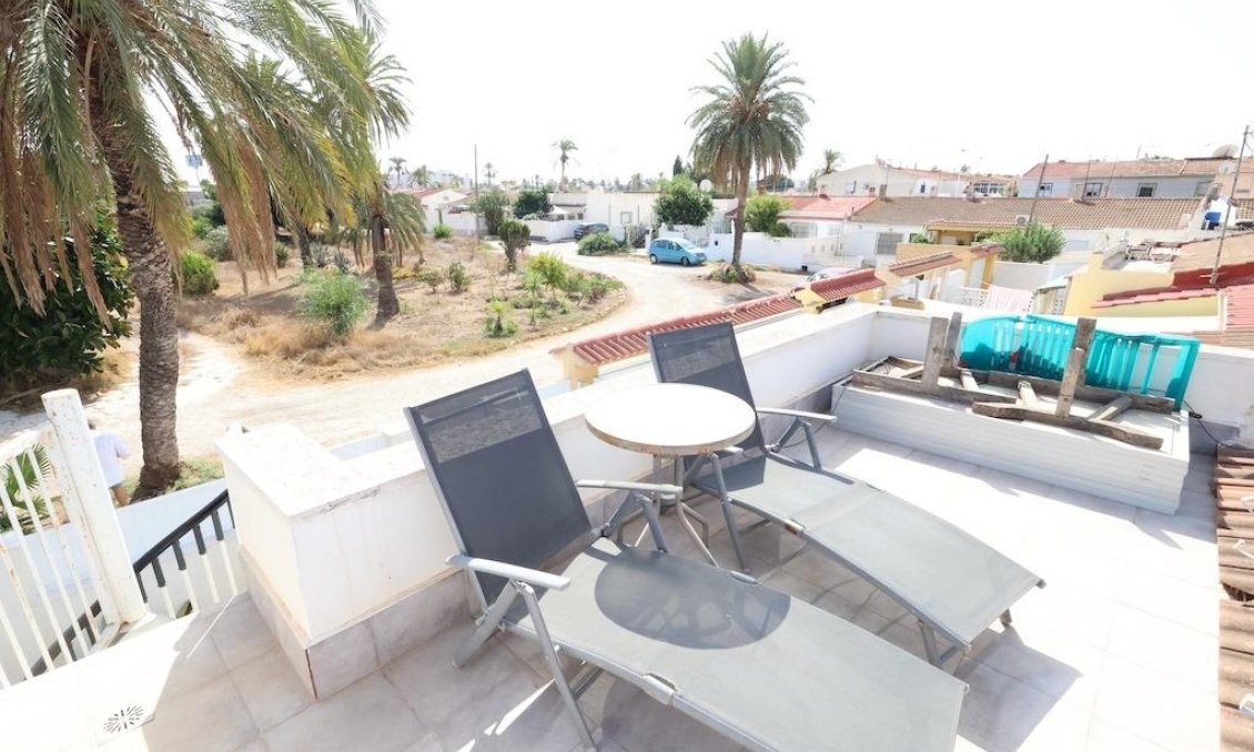 Segunda mano - Bungalow -
Torrevieja - Costa Blanca