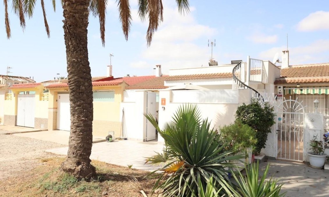 Segunda mano - Bungalow -
Torrevieja - Costa Blanca
