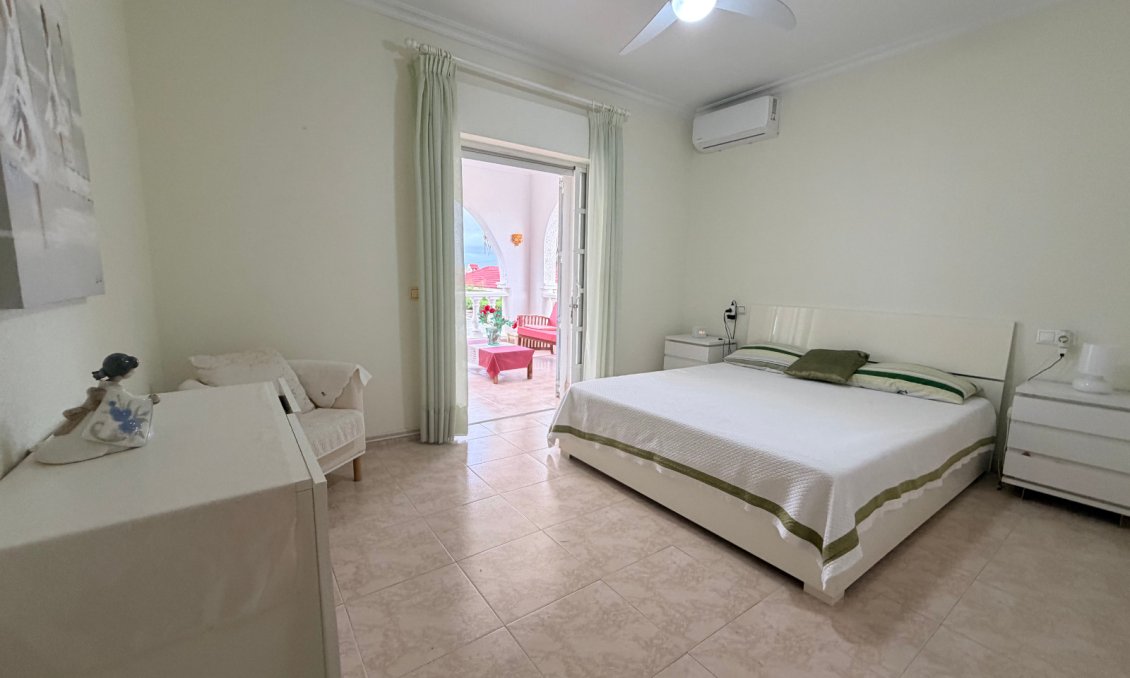 Segunda mano - Villa -
Ciudad Quesada - Costa Blanca