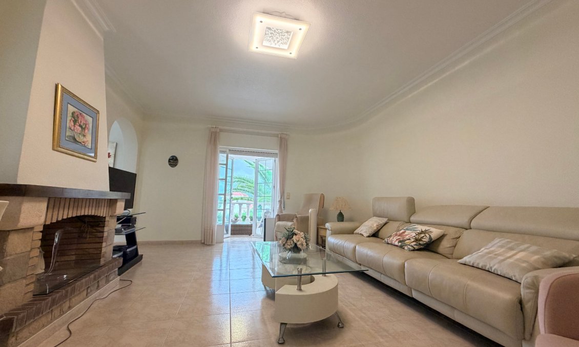 Segunda mano - Villa -
Ciudad Quesada - Costa Blanca