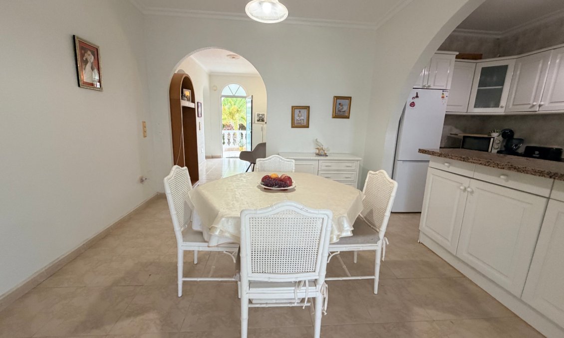 Segunda mano - Villa -
Ciudad Quesada - Costa Blanca