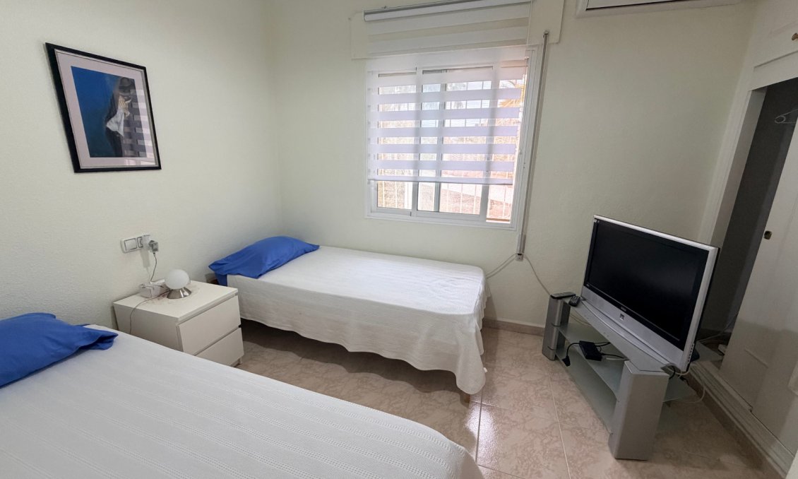 Segunda mano - Villa -
Ciudad Quesada - Costa Blanca