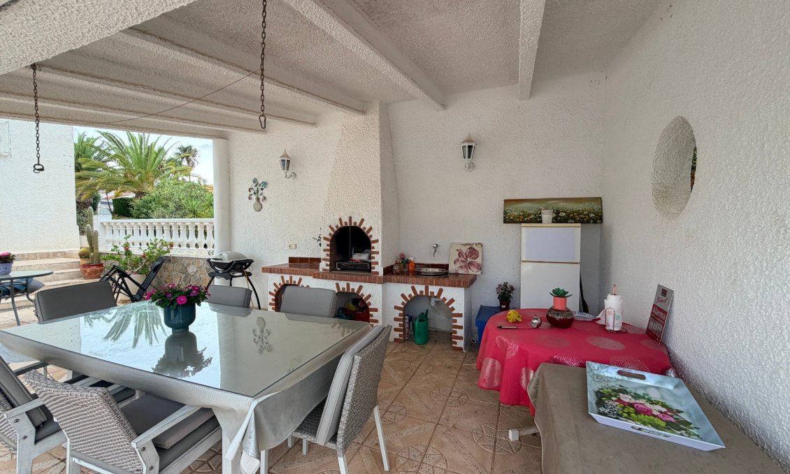 Segunda mano - Villa -
Ciudad Quesada - Costa Blanca