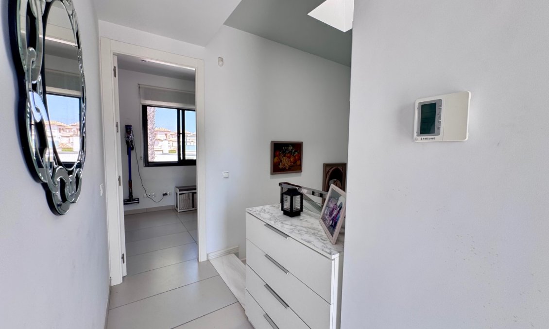 Segunda mano - Adosado -
Cabo Roig - Costa Blanca
