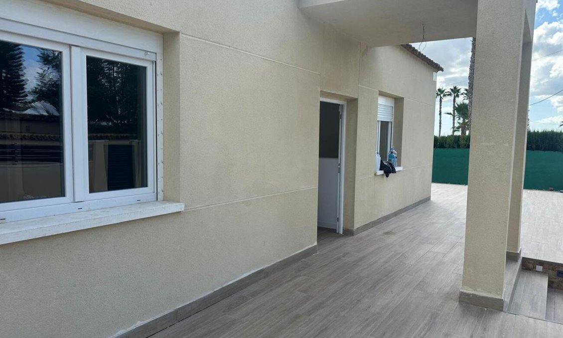 Segunda mano - Villa -
Catral - Costa Blanca
