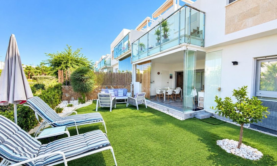 Segunda mano - Apartamento -
Orihuela Costa - Costa Blanca