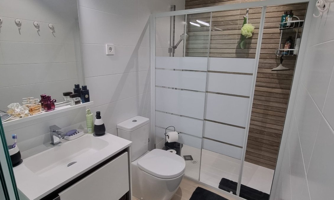 Segunda mano - Apartamento -
Orihuela Costa - Costa Blanca