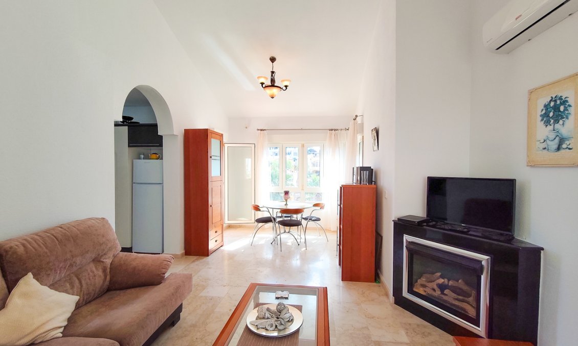 Segunda mano - Villa -
Villamartin - Costa Blanca