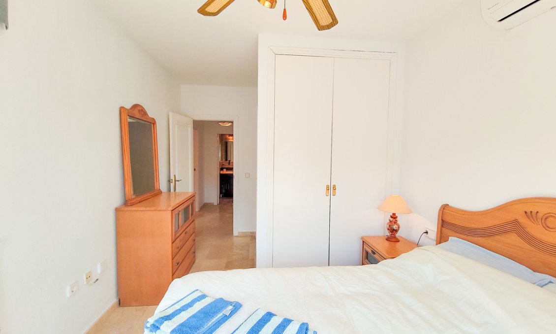 Segunda mano - Villa -
Villamartin - Costa Blanca
