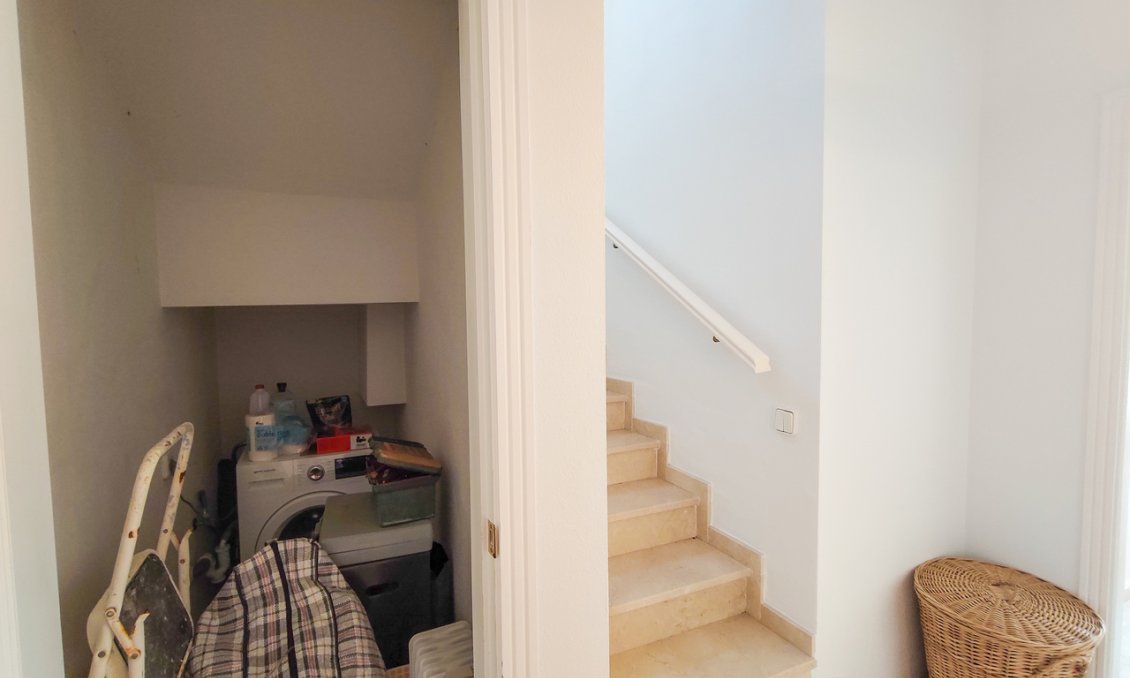 Segunda mano - Villa -
Villamartin - Costa Blanca