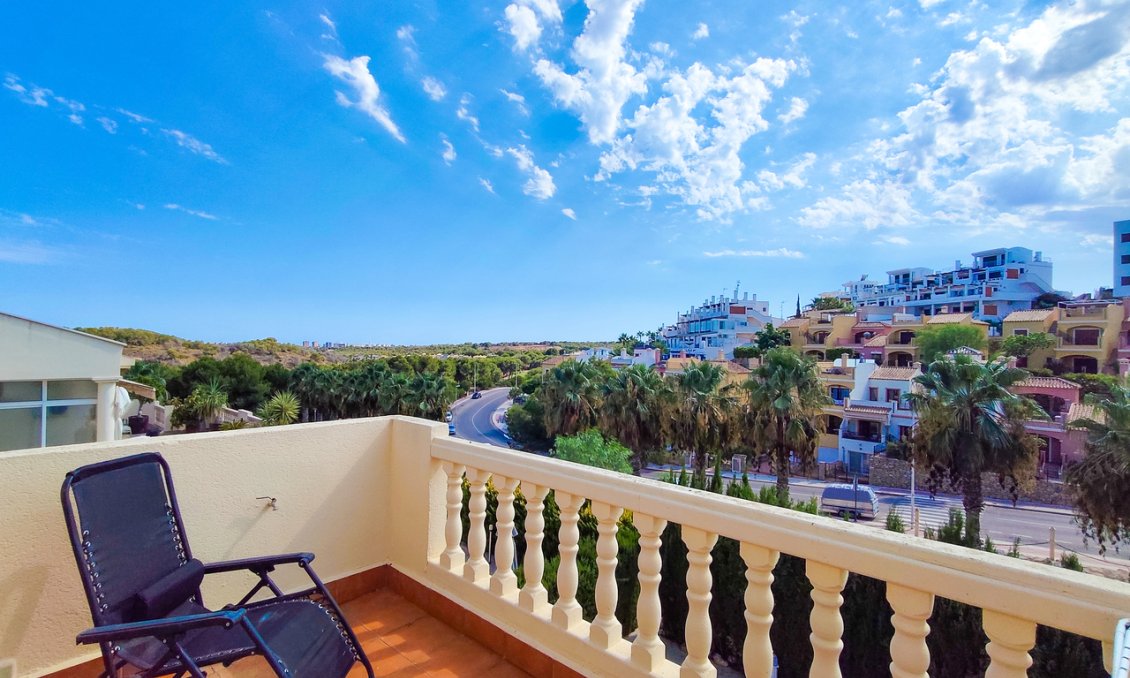 Segunda mano - Villa -
Villamartin - Costa Blanca