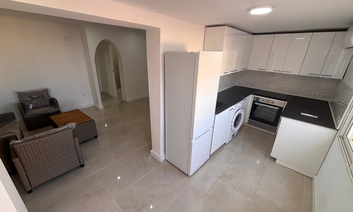 Segunda mano - Bungalow -
Torrevieja - Costa Blanca