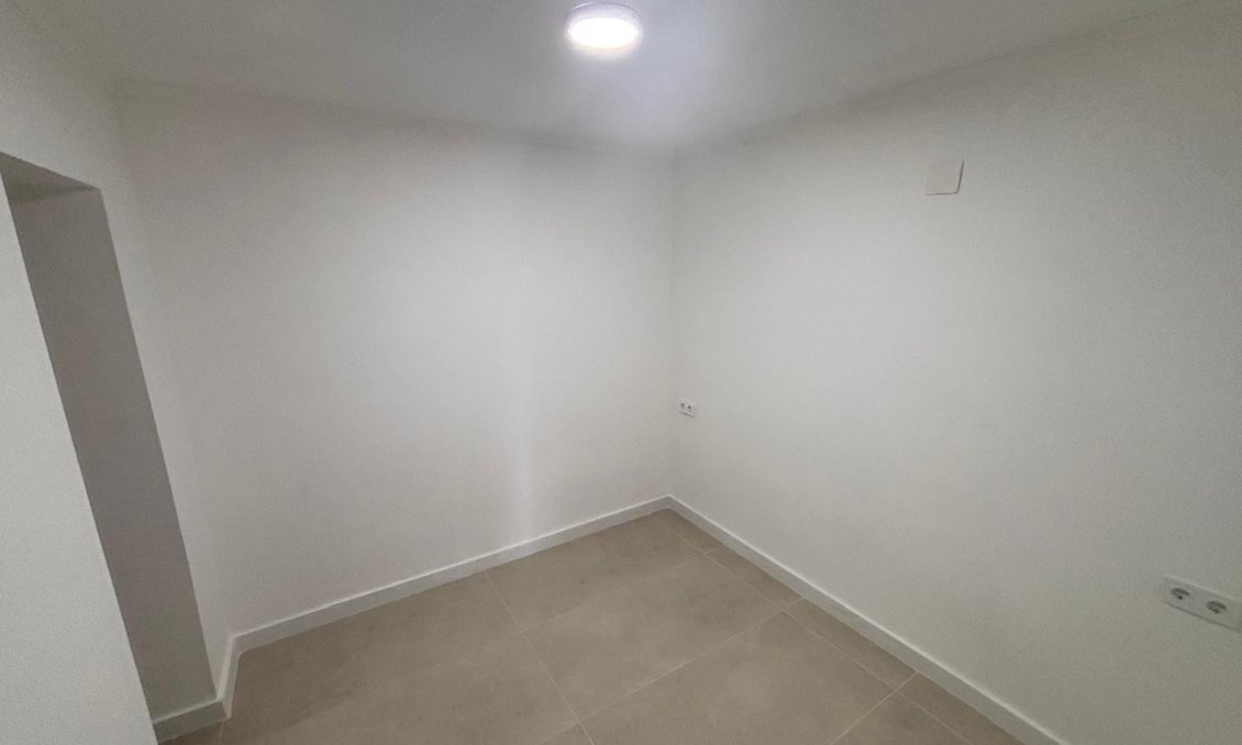 Segunda mano - Bungalow -
Torrevieja - Costa Blanca