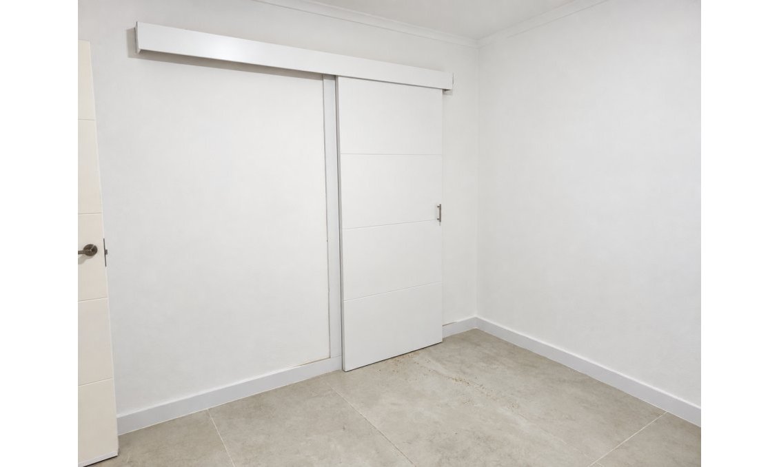 Segunda mano - Bungalow -
Torrevieja - Costa Blanca