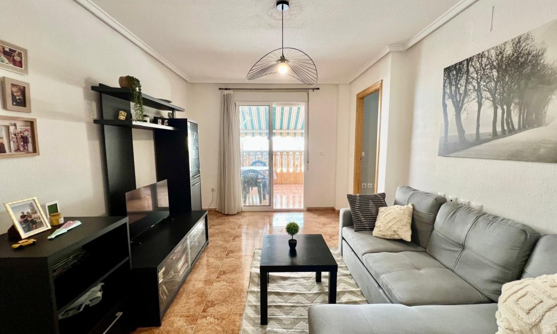 Segunda mano - Apartamento -
Torrevieja - PARQUE DE LAS NACIONES
