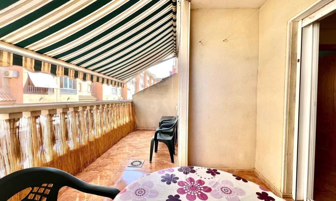 Segunda mano - Apartamento -
Torrevieja - PARQUE DE LAS NACIONES